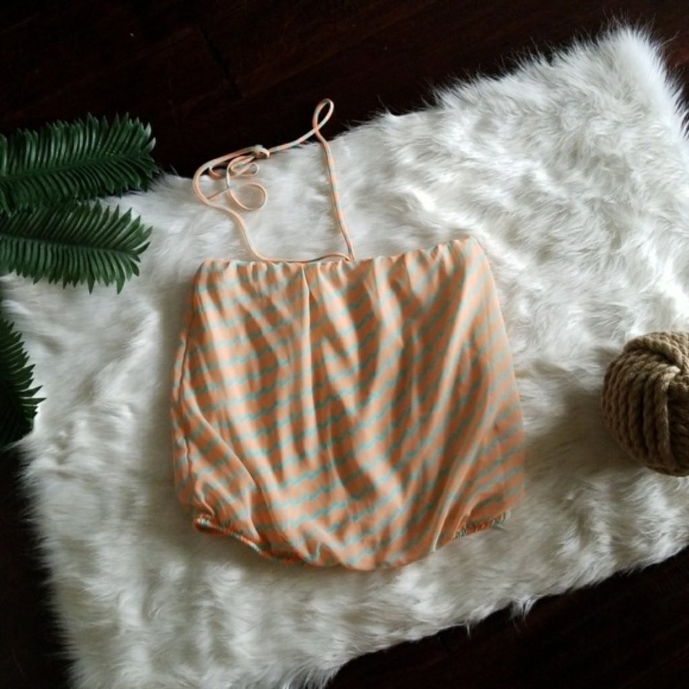 NWOT Charlotte Russe convertible halter top